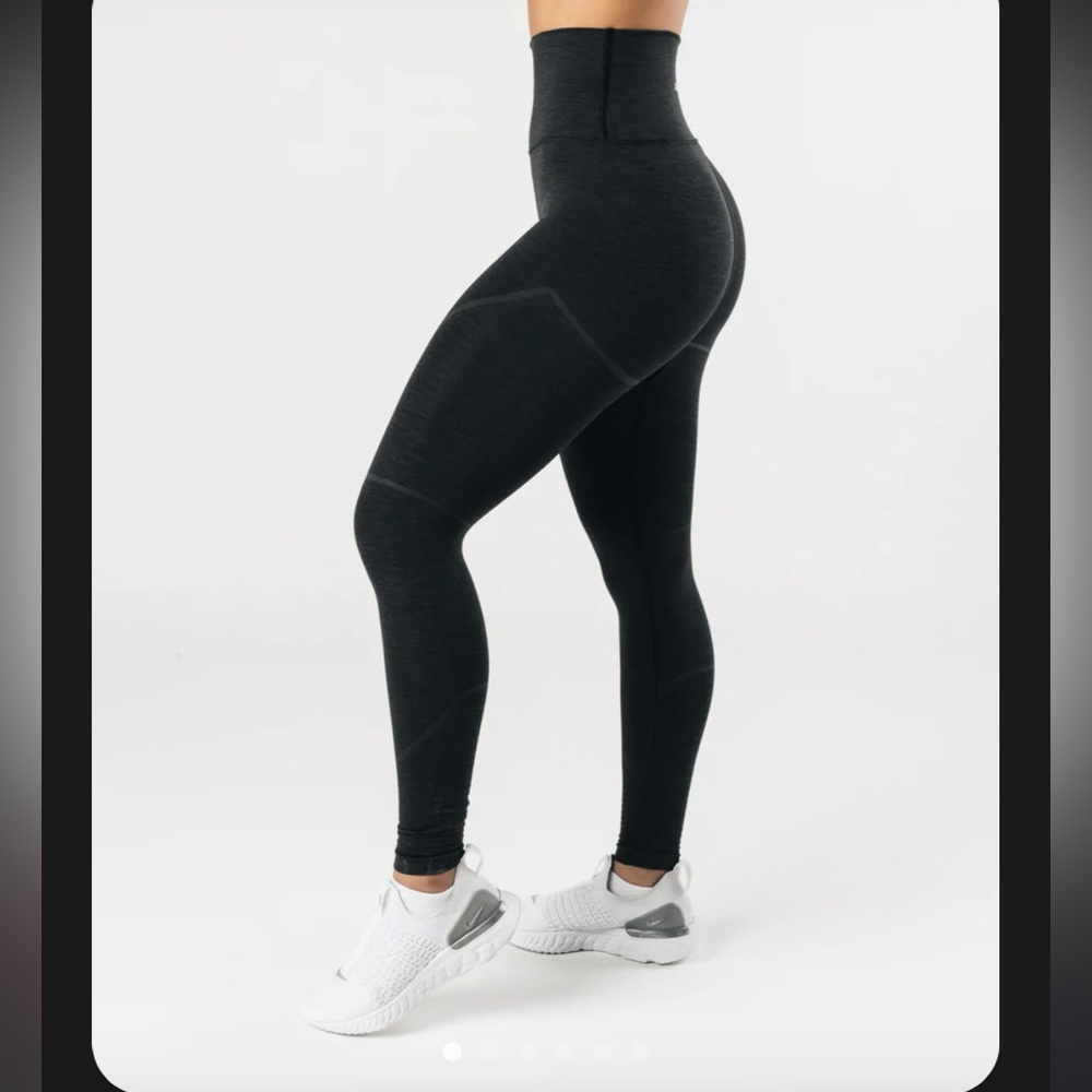 Alphalete OG Revival leggings